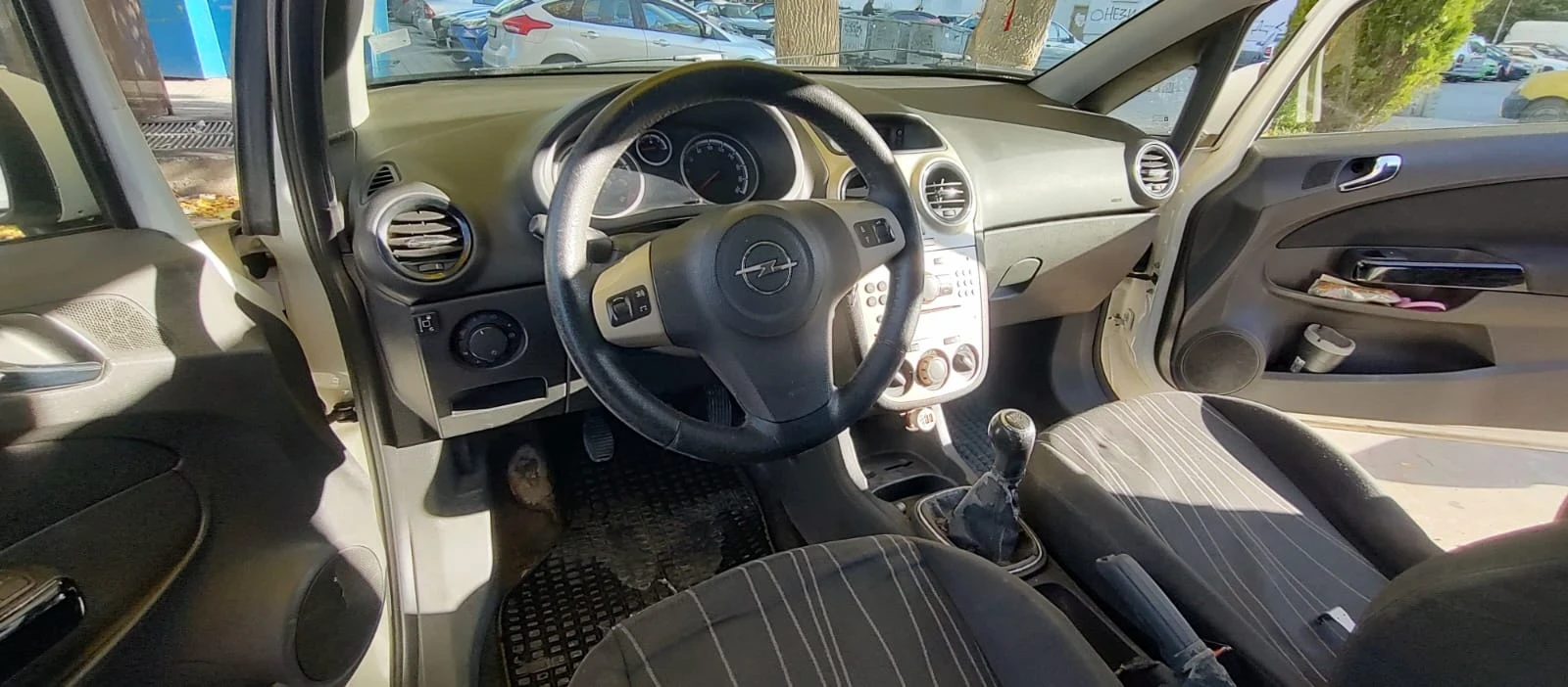 Opel Corsa 1.2i ГАЗ  - изображение 7