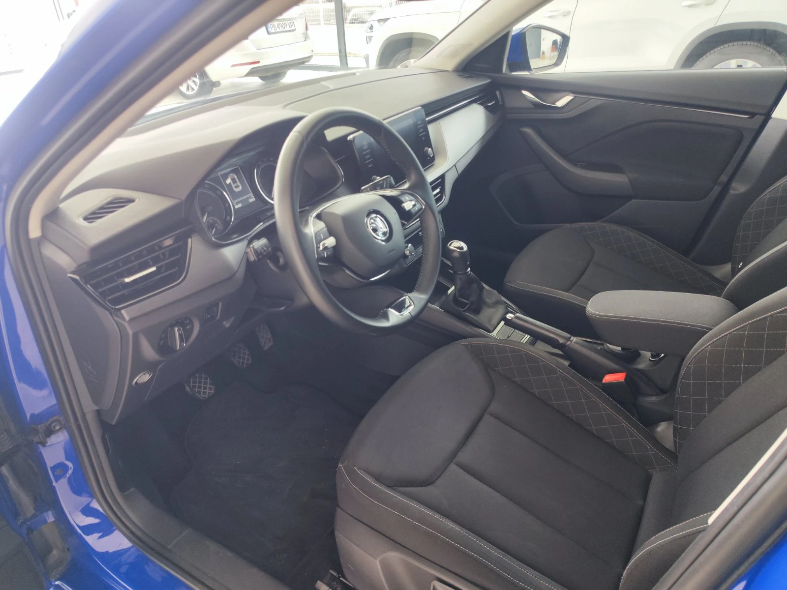 Skoda Scala BUSINESS 1, 0 TSI 110 к.с. 6МТ Газ - изображение 5