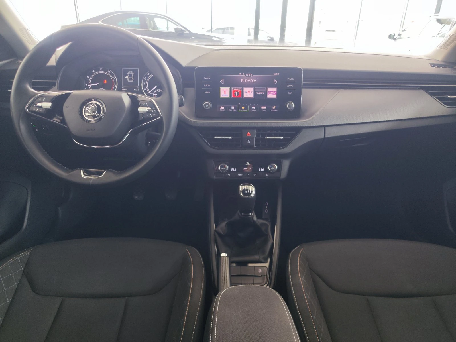 Skoda Scala BUSINESS 1, 0 TSI 110 к.с. 6МТ Газ - изображение 9