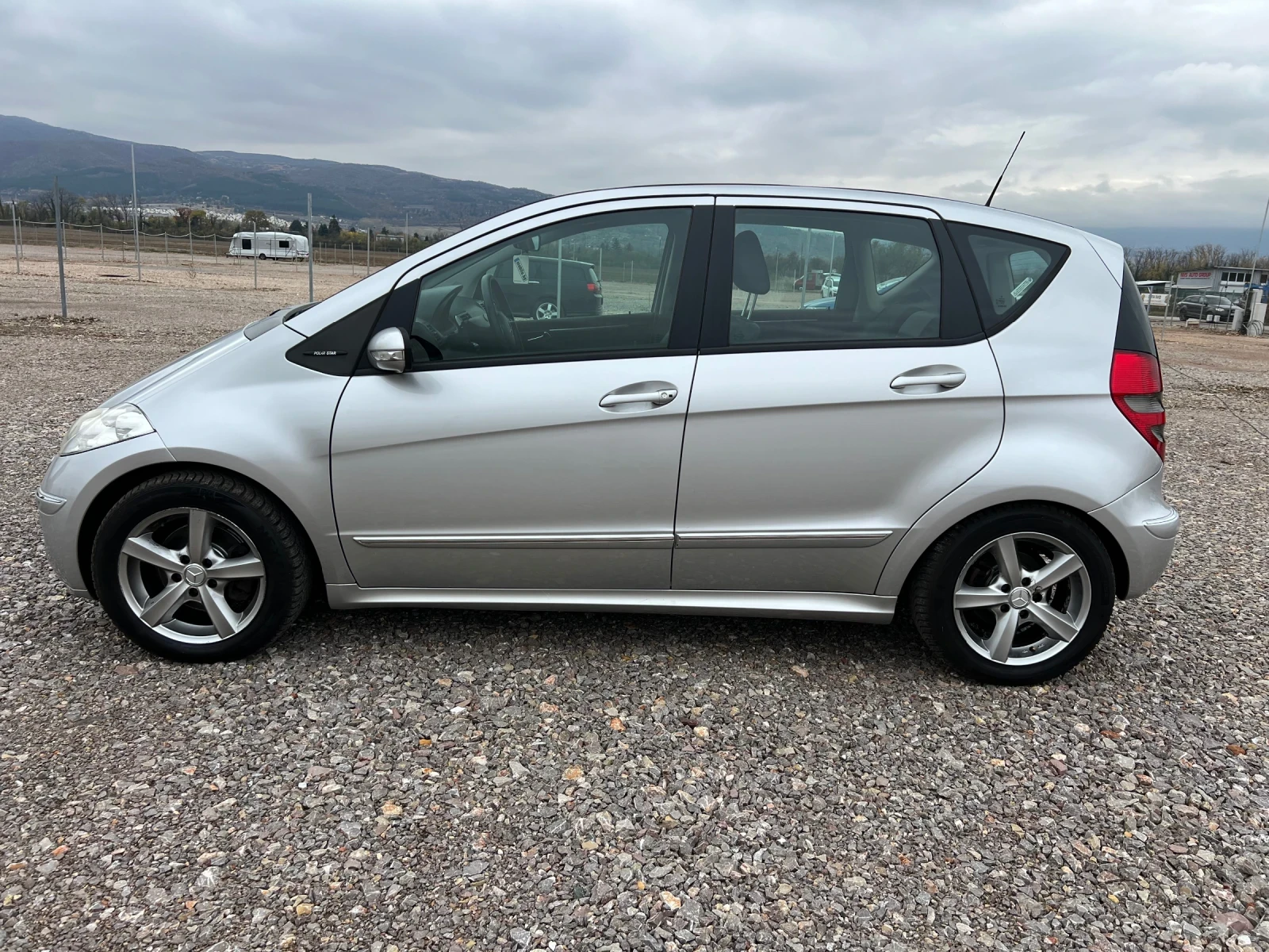 Mercedes-Benz A 200 2.0 T , снимка 2 - Автомобили и джипове - 53814251
