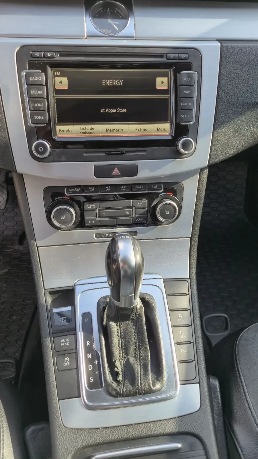 VW Passat 2.0TDI/170/DSG/HIGHLINE, снимка 10 - Автомобили и джипове - 53861529