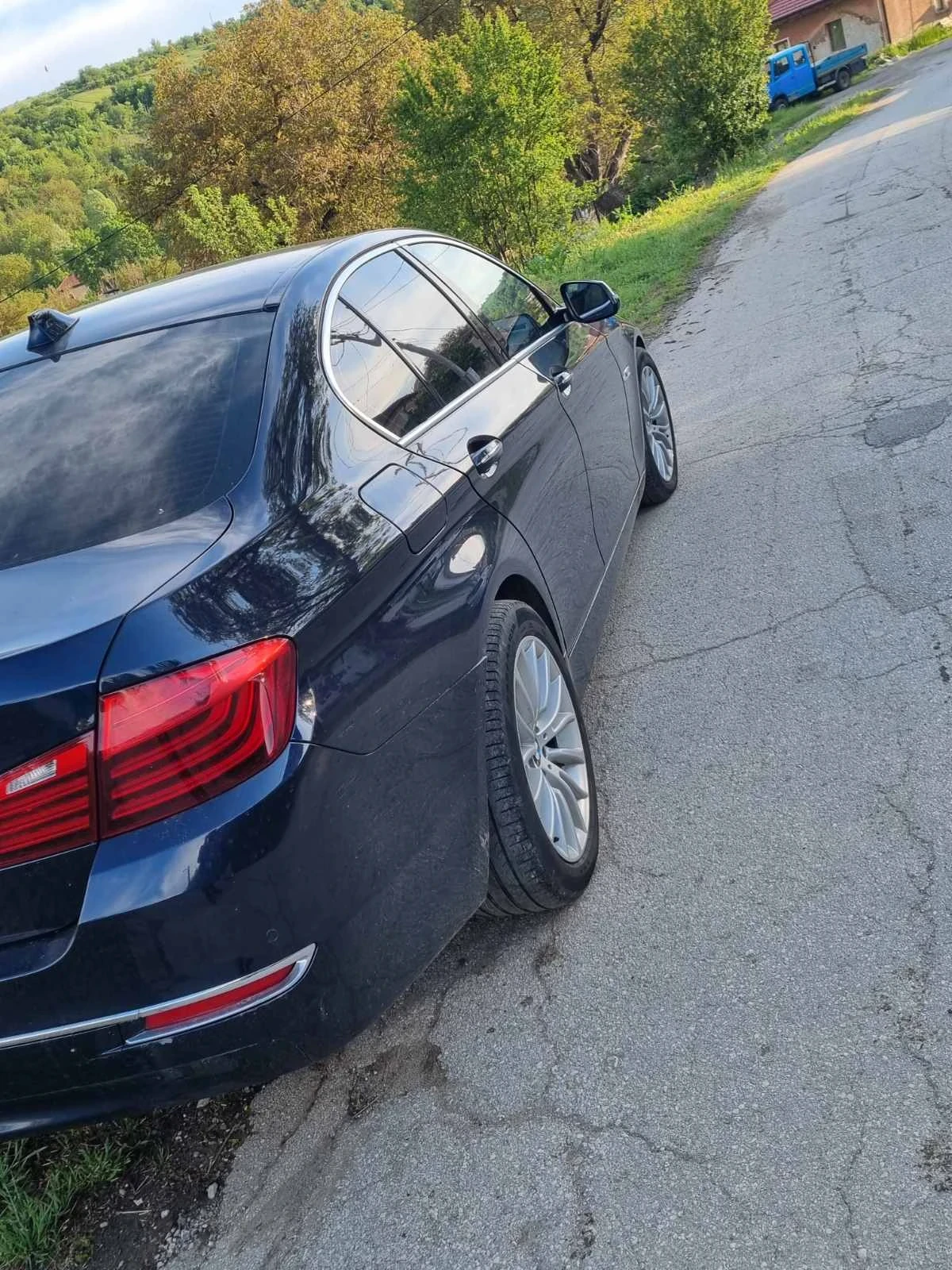 BMW 520 Luxury , снимка 3 - Автомобили и джипове - 54495120