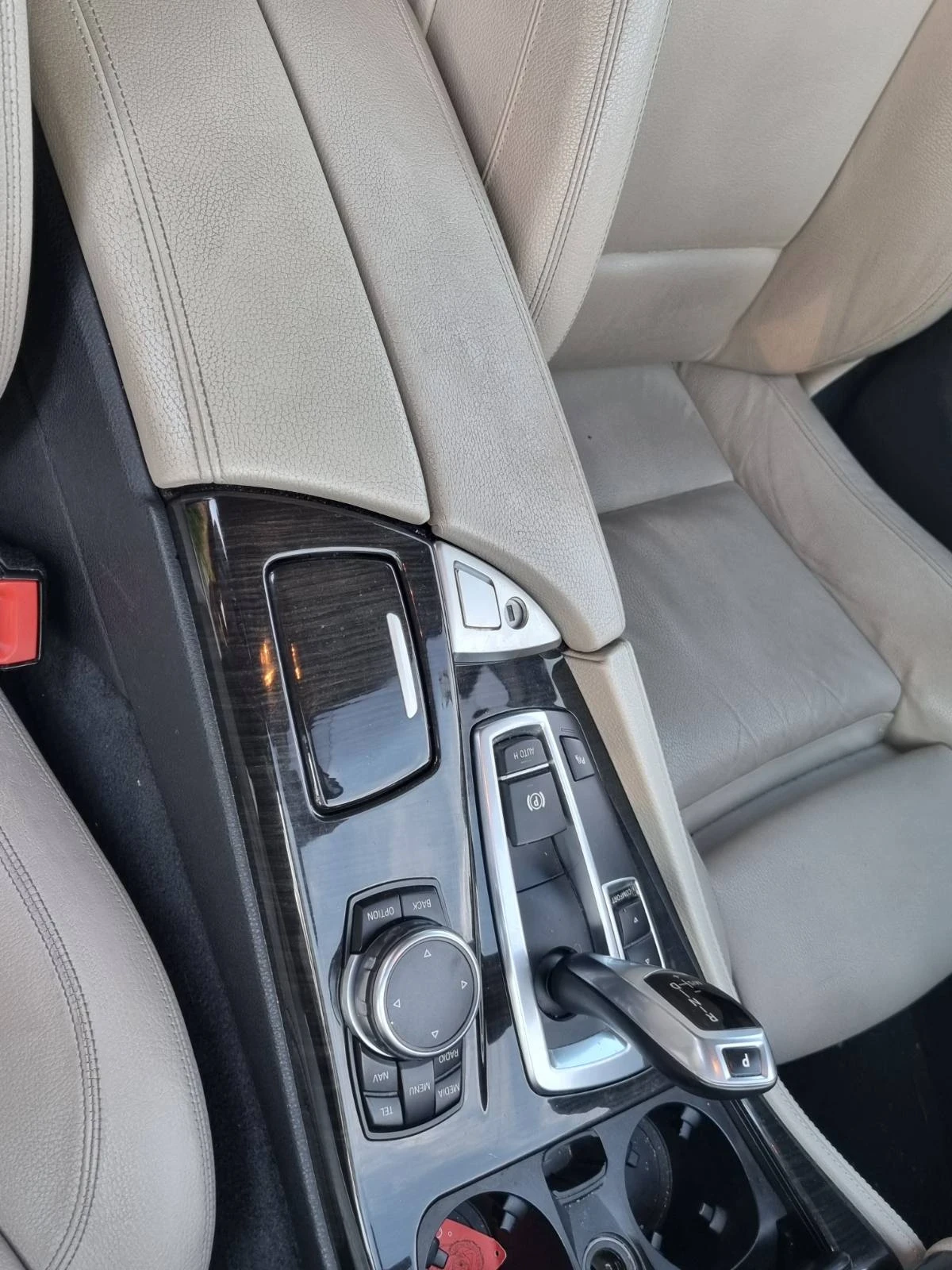 BMW 520 Luxury , снимка 8 - Автомобили и джипове - 54495120