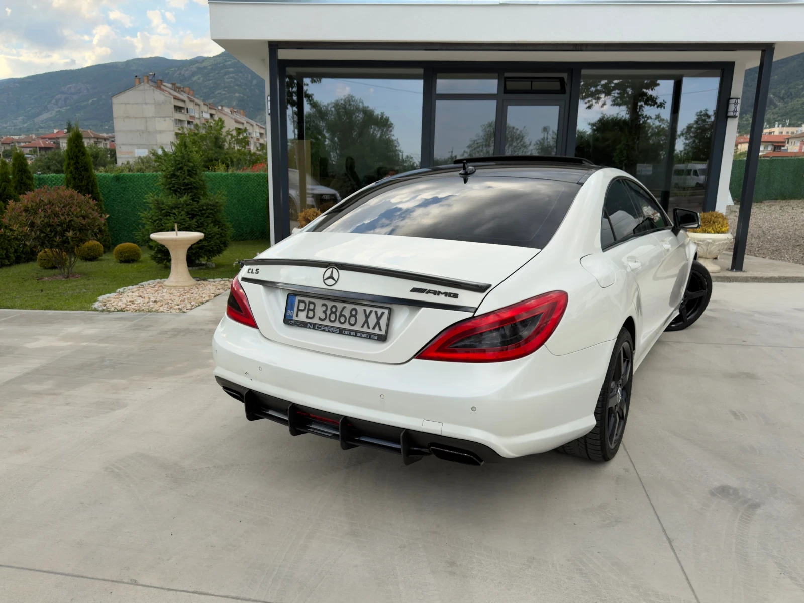 Mercedes-Benz CLS 350 350, снимка 8 - Автомобили и джипове - 54692311