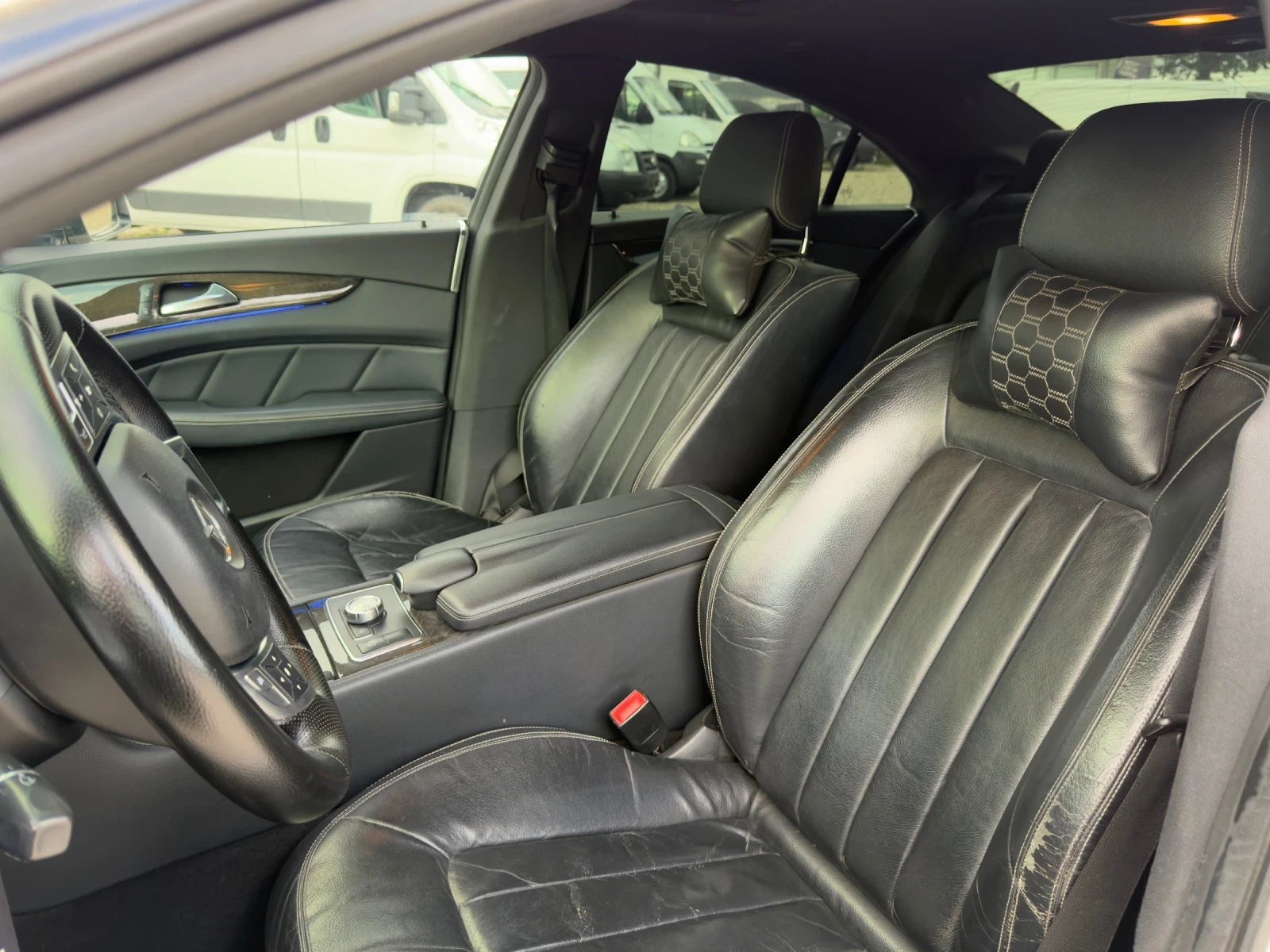 Mercedes-Benz CLS 350 350, снимка 13 - Автомобили и джипове - 54692311
