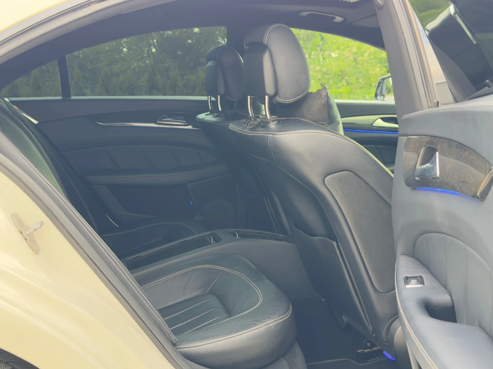Mercedes-Benz CLS 350 350, снимка 12 - Автомобили и джипове - 54692311