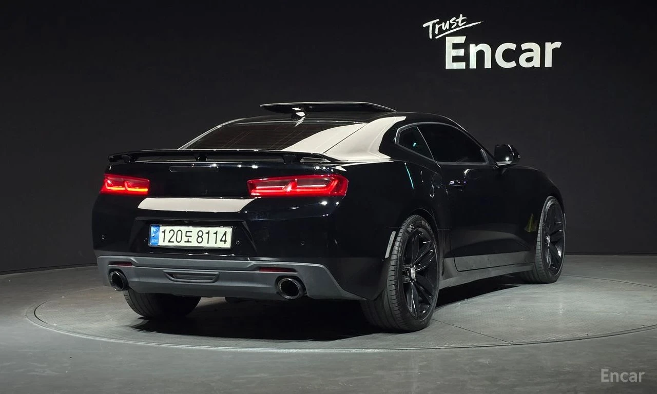 Chevrolet Camaro SS* 6.2* V8* ПОДГРЕВ* ОБДУХВАНЕ* КАМЕРА* КЕЙЛЕС* , снимка 2 - Автомобили и джипове - 55029817