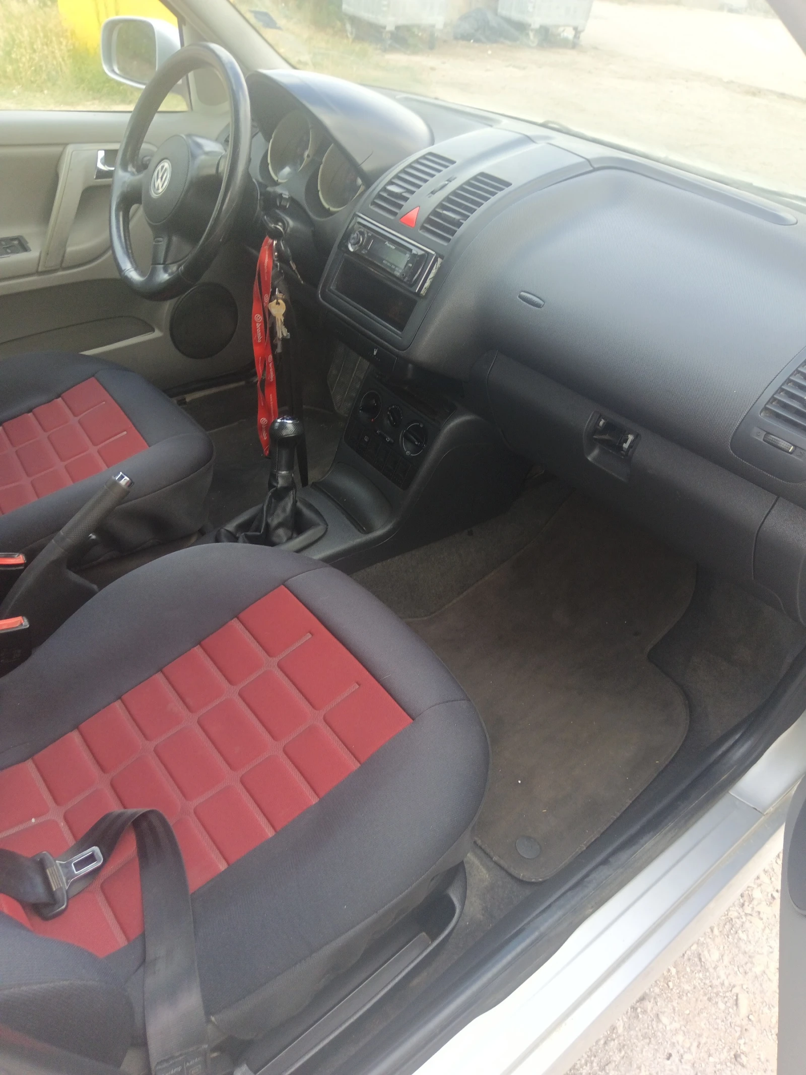 VW Polo 1.4tdi, снимка 5 - Автомобили и джипове - 55453842