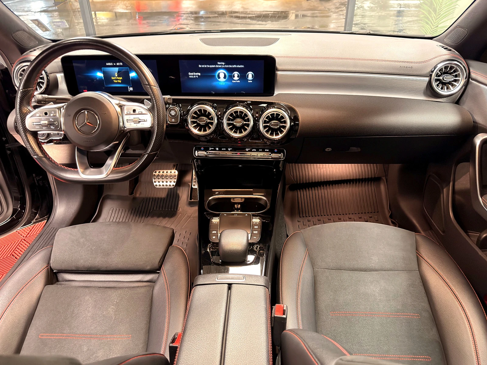 Mercedes-Benz CLA 250 AMG Line, снимка 11 - Автомобили и джипове - 55606156