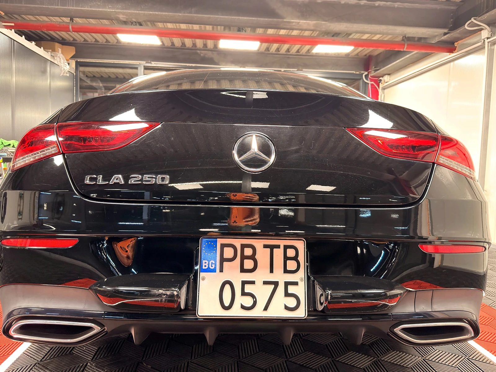Mercedes-Benz CLA 250 AMG Line, снимка 7 - Автомобили и джипове - 55606156