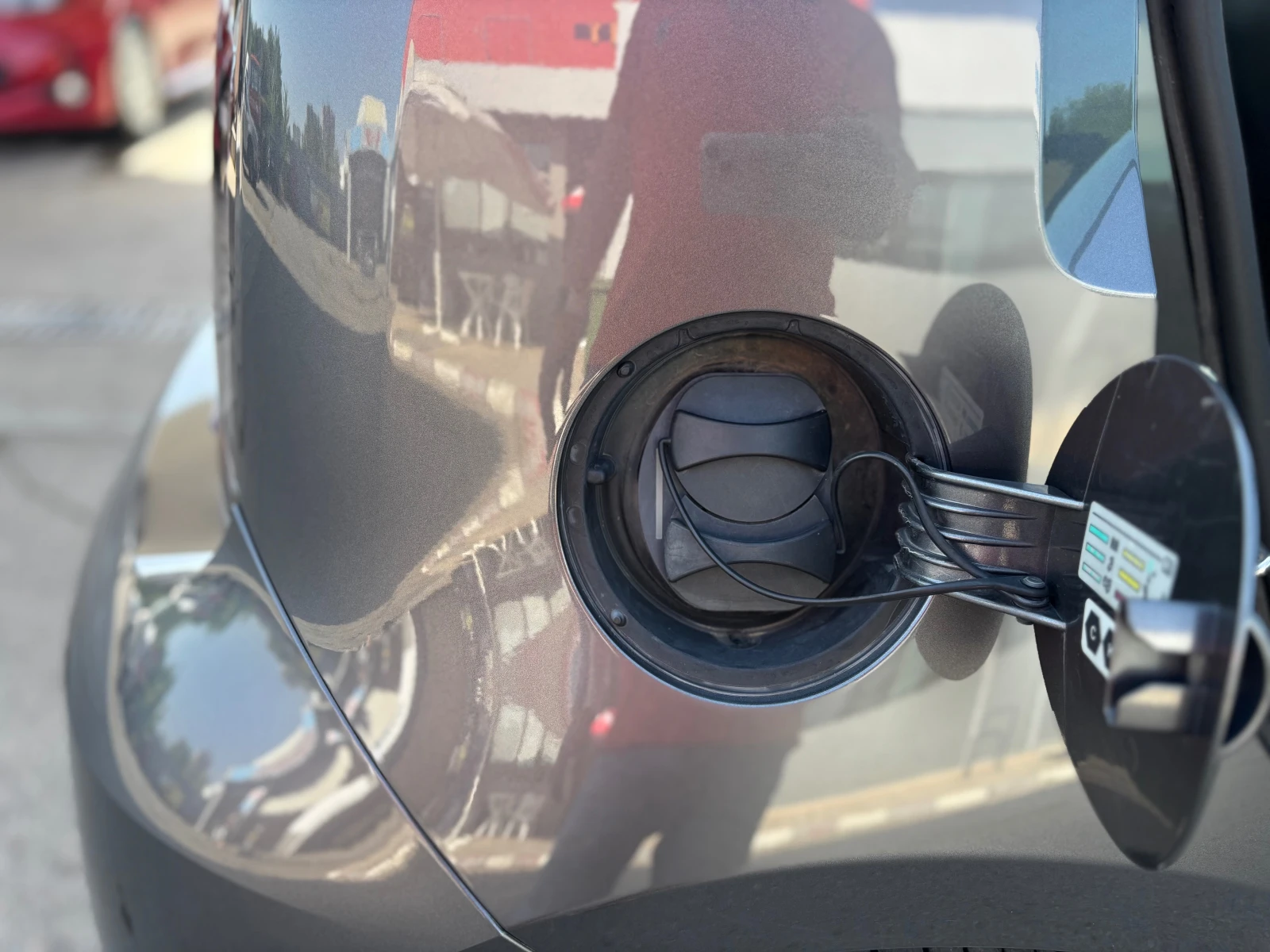 VW Up LED/Line asist/Зимен пакет, снимка 9 - Автомобили и джипове - 55644860