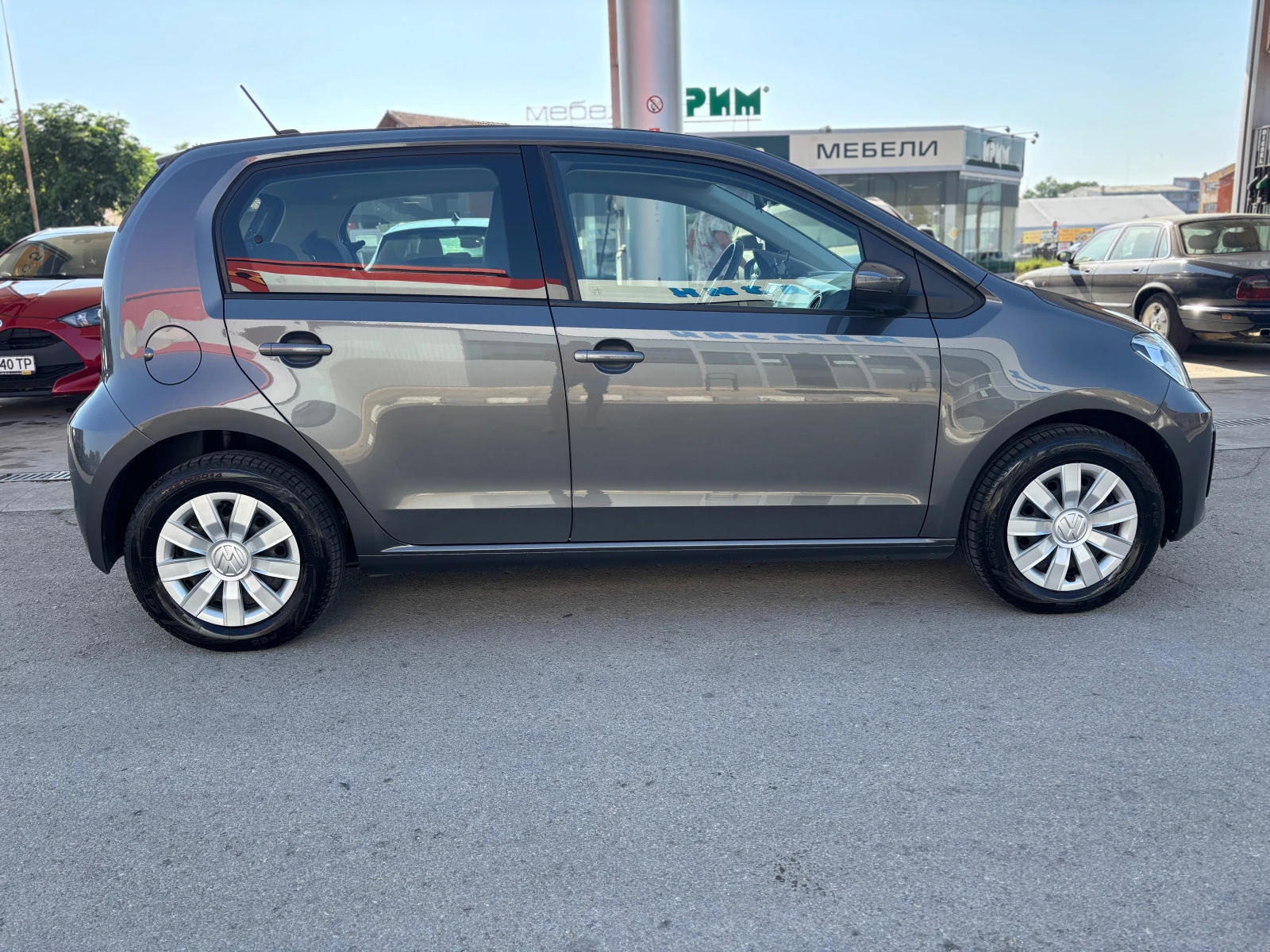 VW Up LED/Line asist/Зимен пакет, снимка 7 - Автомобили и джипове - 55644860