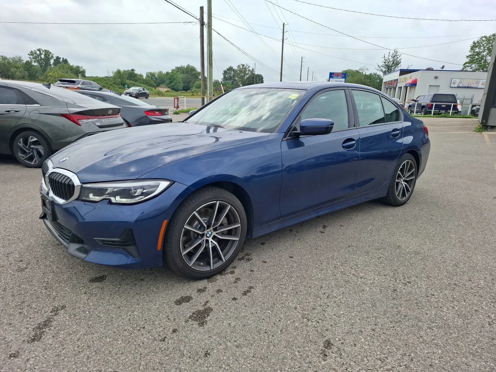 BMW 330 * 330i xDrive * CARFAX * БЕЗ ПЪРВОНАЧАЛНА ВНОСКА, снимка 12 - Автомобили и джипове - 55967405