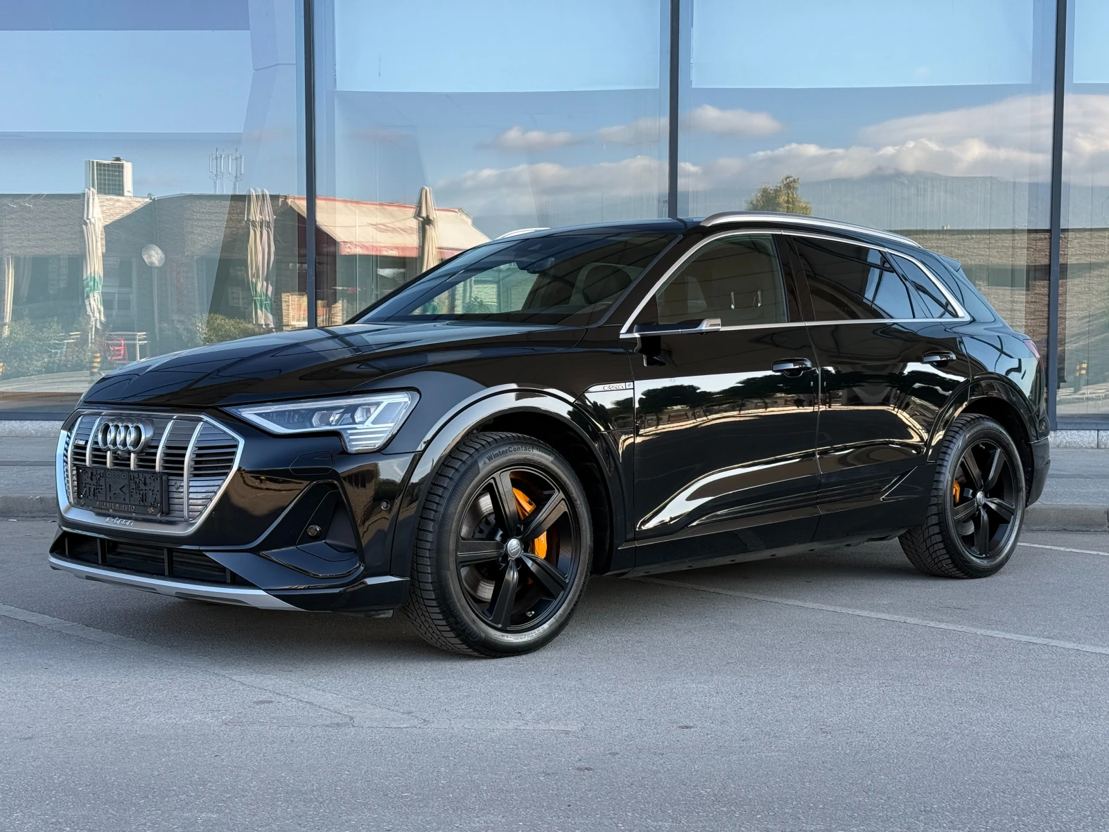 Audi E-Tron 55 95kWh 408к.с. S Line ГАРАНЦИЯ ДО 2028г. !!!