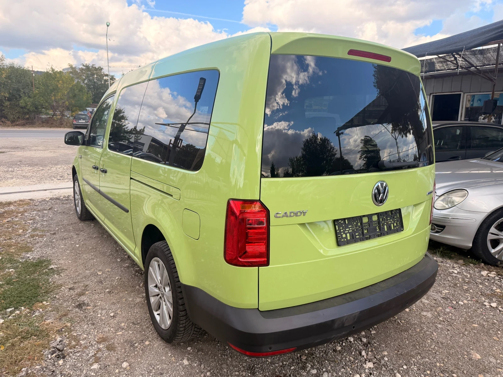 VW Caddy MAXI LIFE/ 1.4TGI/МЕТАН/АВТОМАТИК/6+ 1, снимка 6 - Автомобили и джипове - 56334434