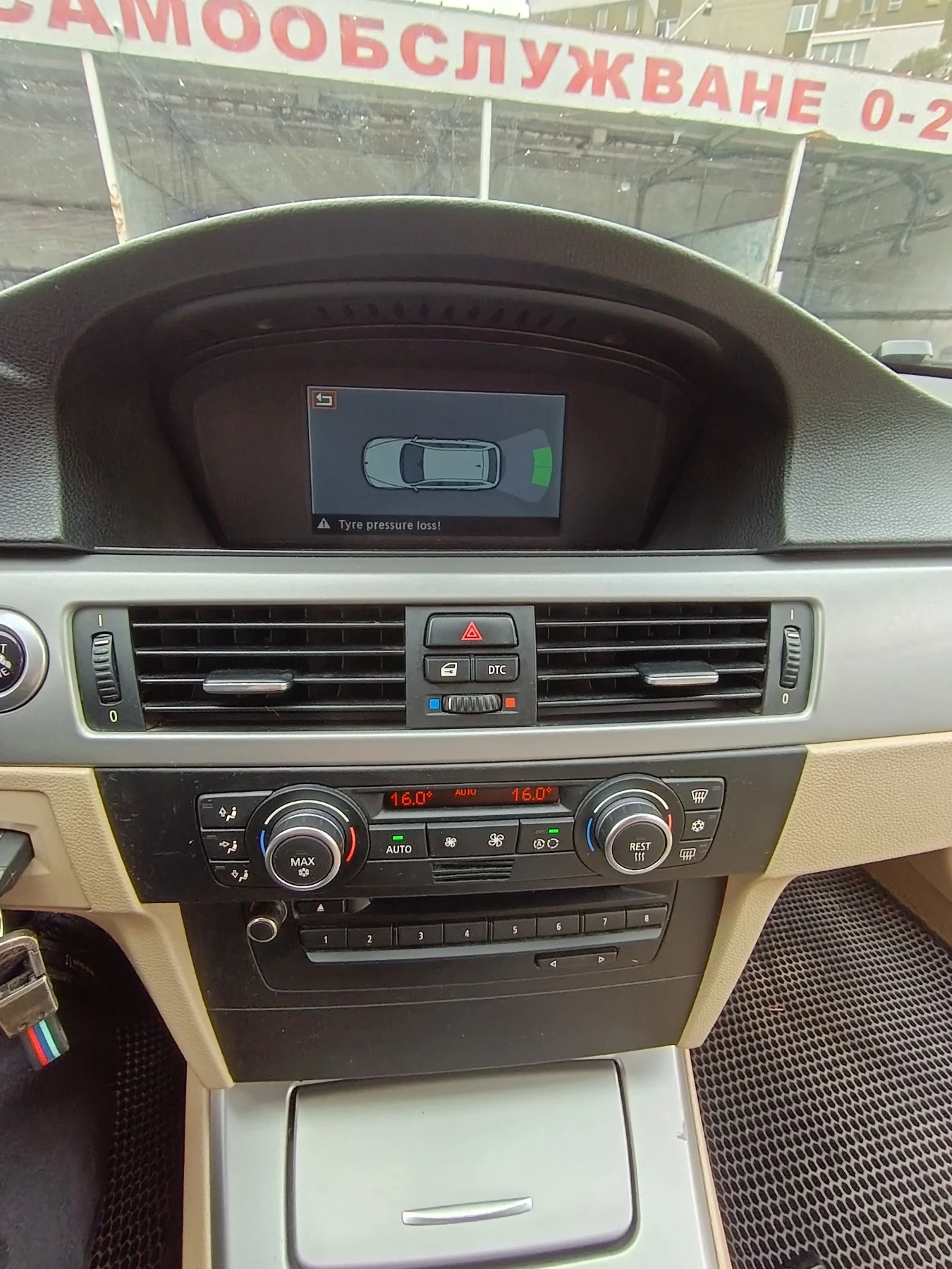 BMW 320 d, снимка 10 - Автомобили и джипове - 56739973