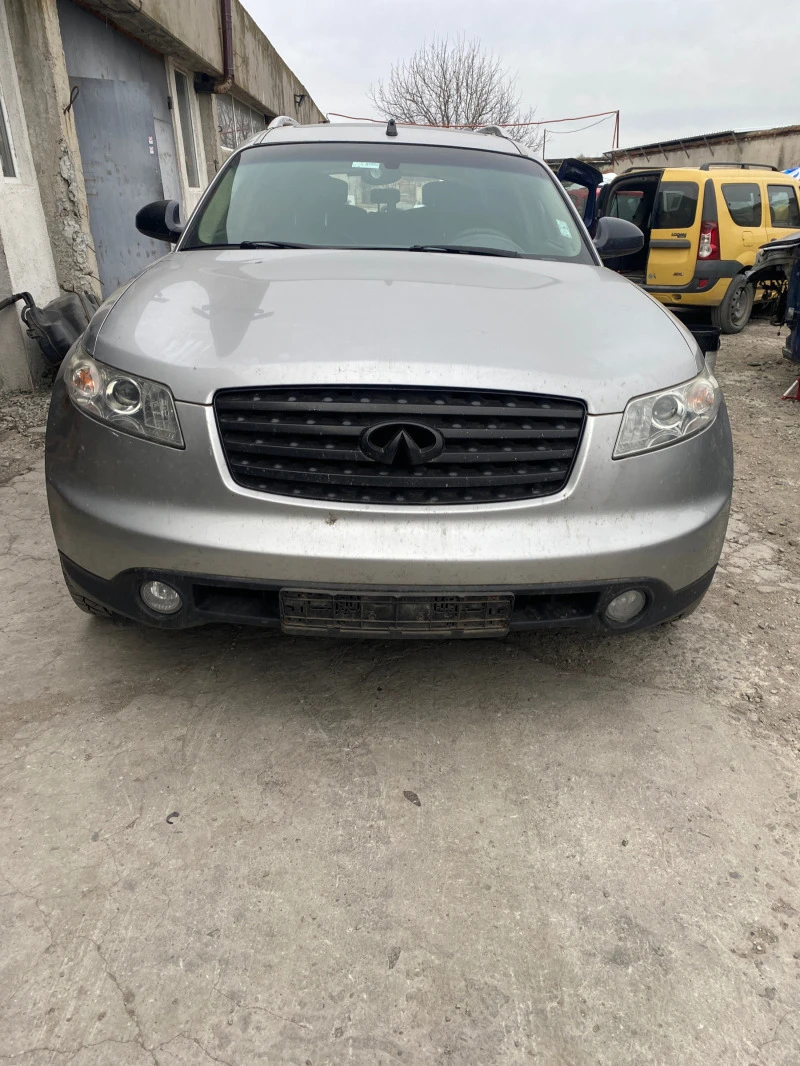 Infiniti Fx 45, снимка 1 - Автомобили и джипове - 44262733