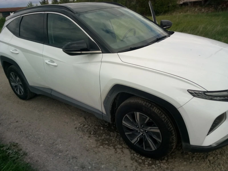 Hyundai Tucson 1.6tgdi, снимка 2 - Автомобили и джипове - 46905862