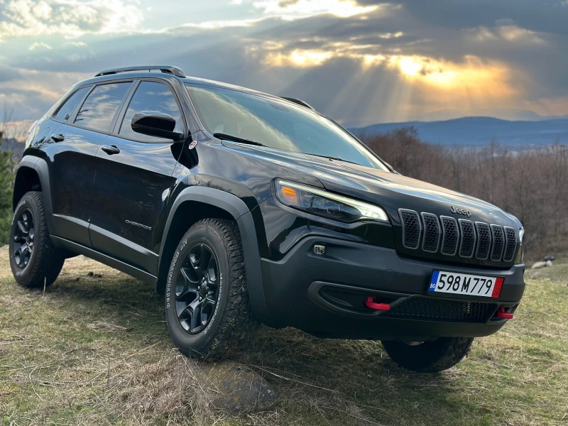 Jeep Cherokee КАПАРИРАНО/ПРОДАДЕНО, снимка 1 - Автомобили и джипове - 46356472