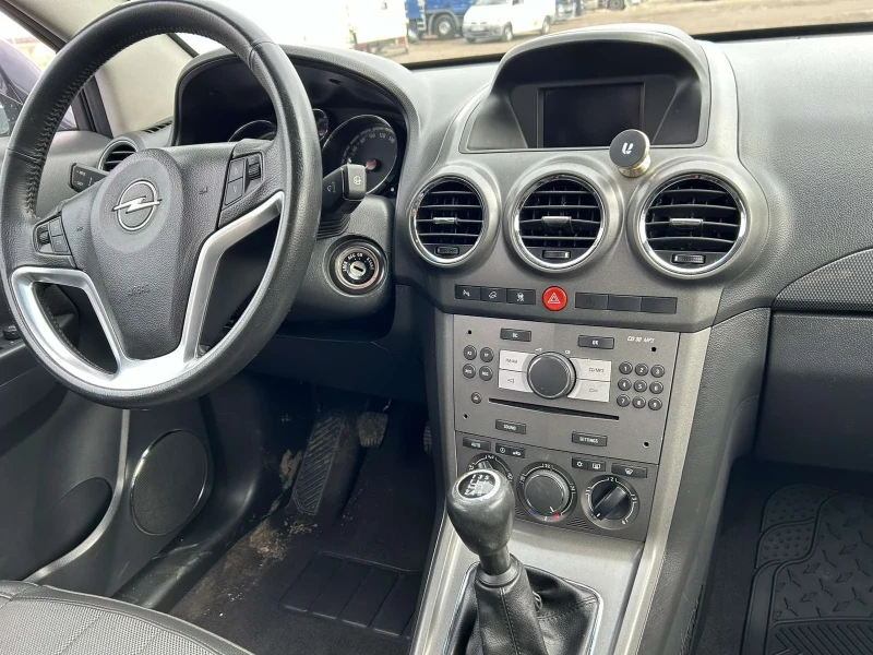 Opel Antara, снимка 12 - Автомобили и джипове - 48687090