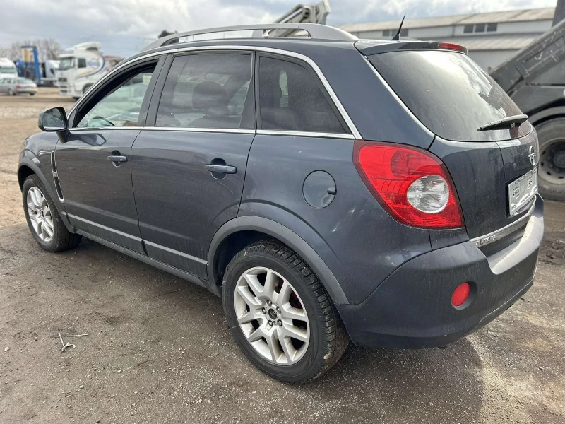 Opel Antara, снимка 4 - Автомобили и джипове - 48687090