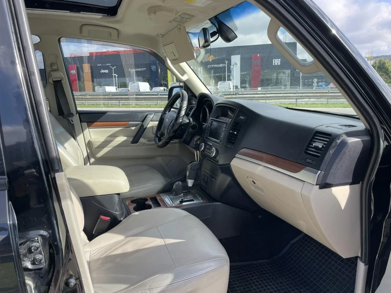 Mitsubishi Pajero 3.2, снимка 7 - Автомобили и джипове - 52327465
