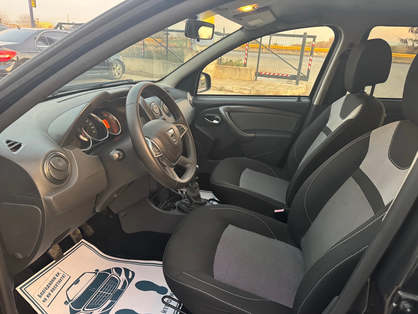 Dacia Duster 1.5 dci 110kc - изображение 10