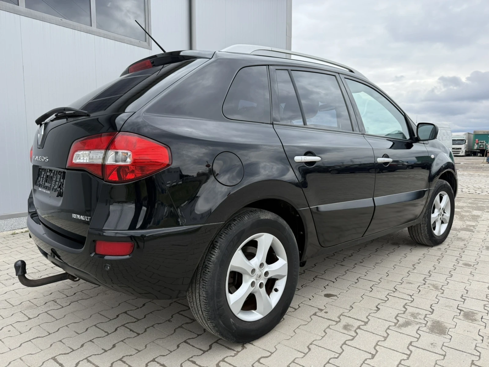 Renault Koleos 2.5i/УНИКАТ/Панорама/ БЕЗ ЗАБЕЛЕЖКИ - изображение 7
