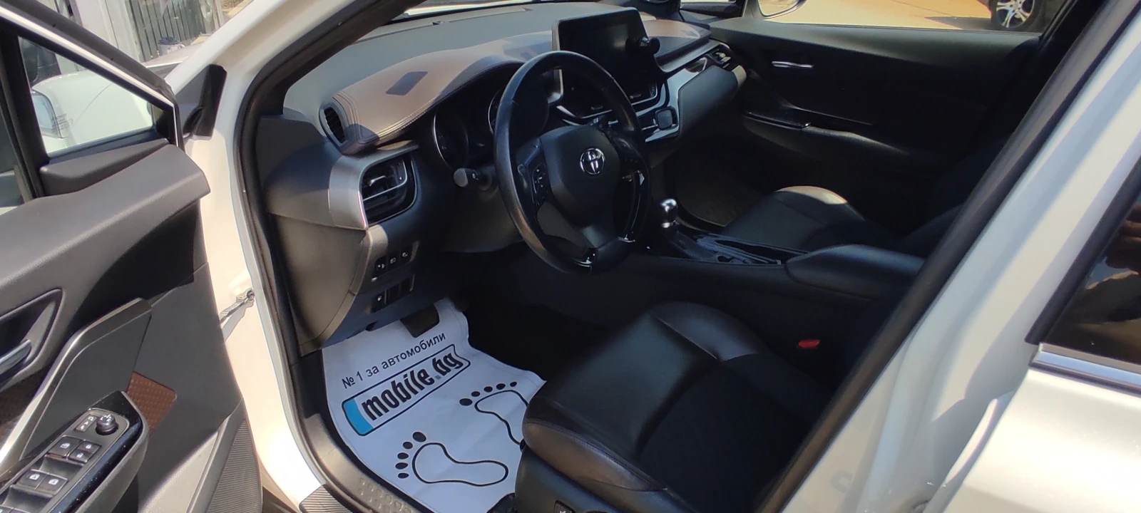 Toyota C-HR 4x4 BENZIN 1.2 -TURBO  FULL!!! | Mobile.bg   11