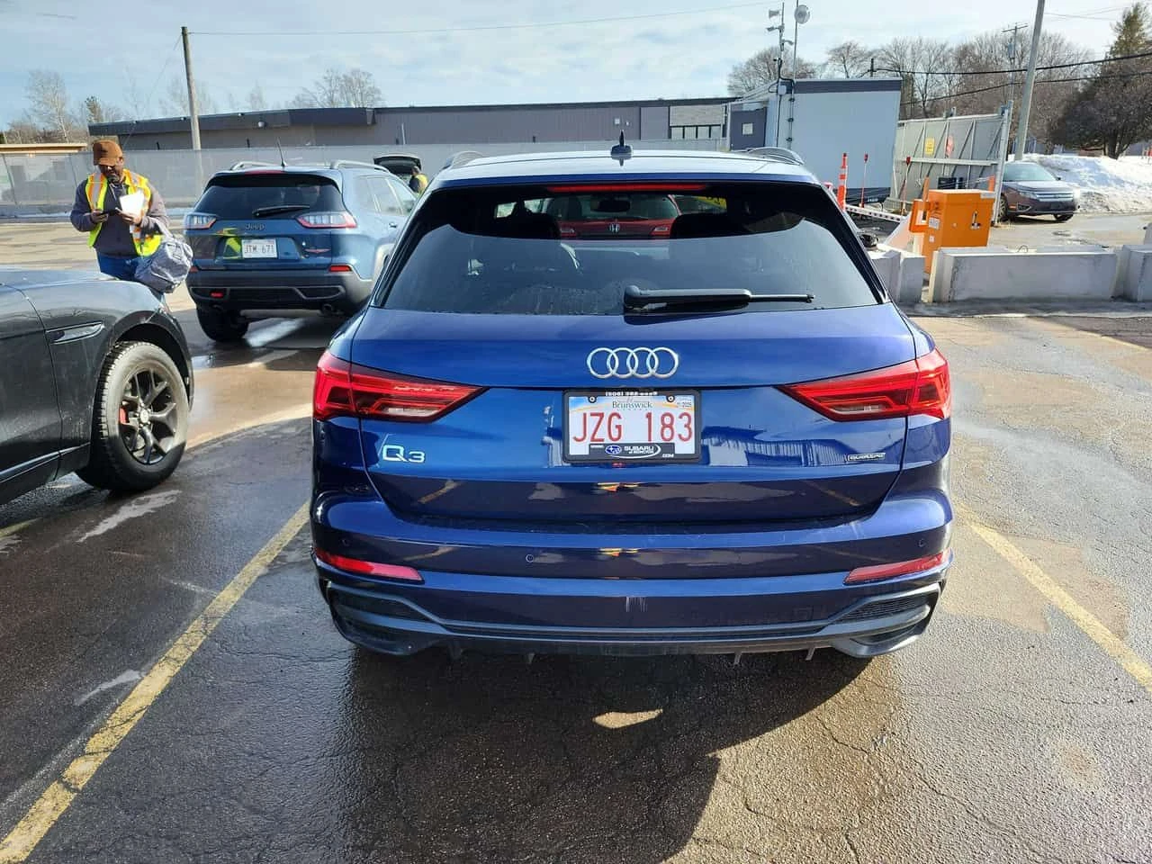 Audi Q3  Technik / SONOS / 360 / LED / DISTRONIC , снимка 3 - Автомобили и джипове - 53854414