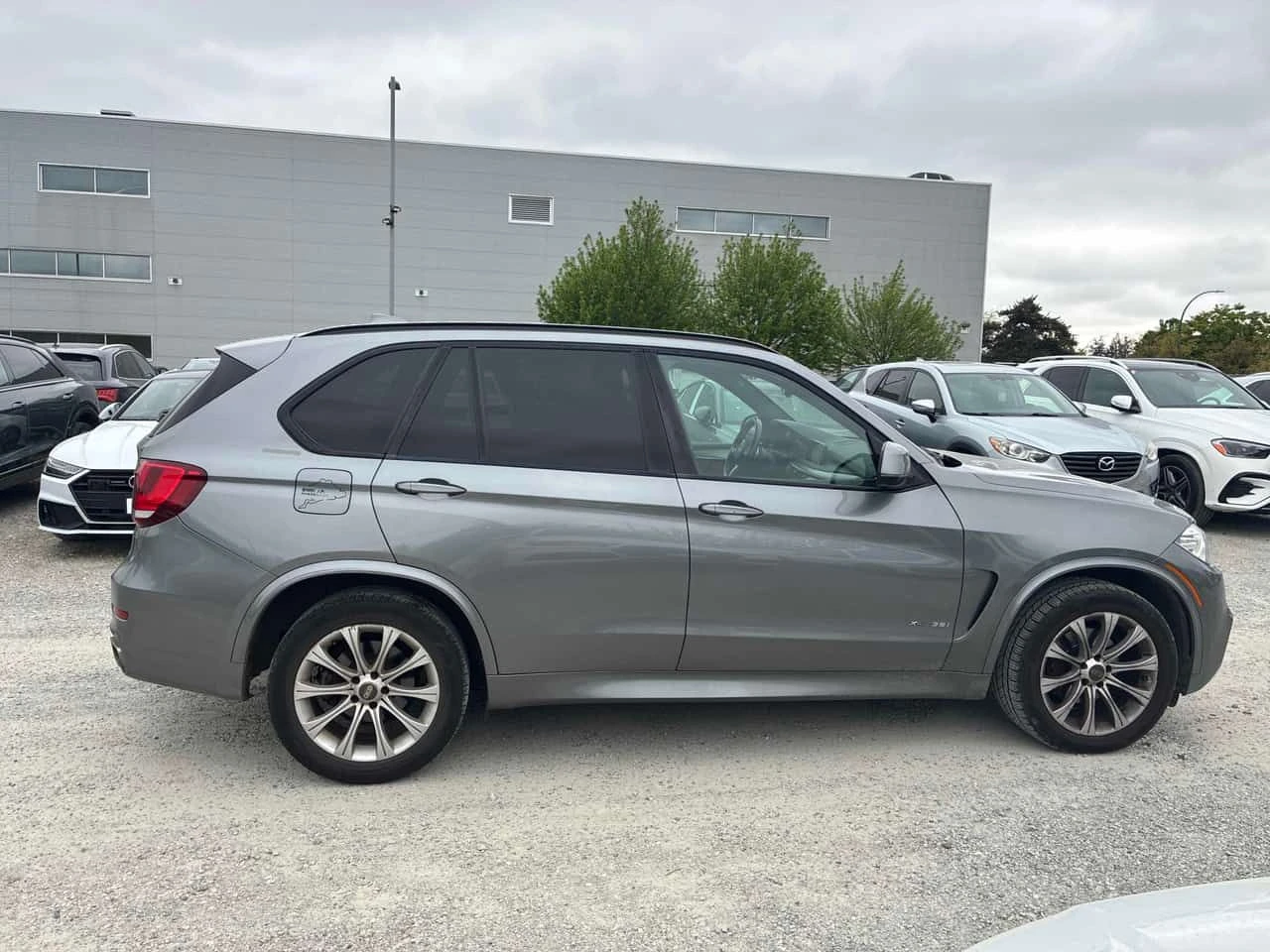 BMW X5 * xDrive35i * CARFAX * ���� �� �� | Mobile.bg � ����������� 16