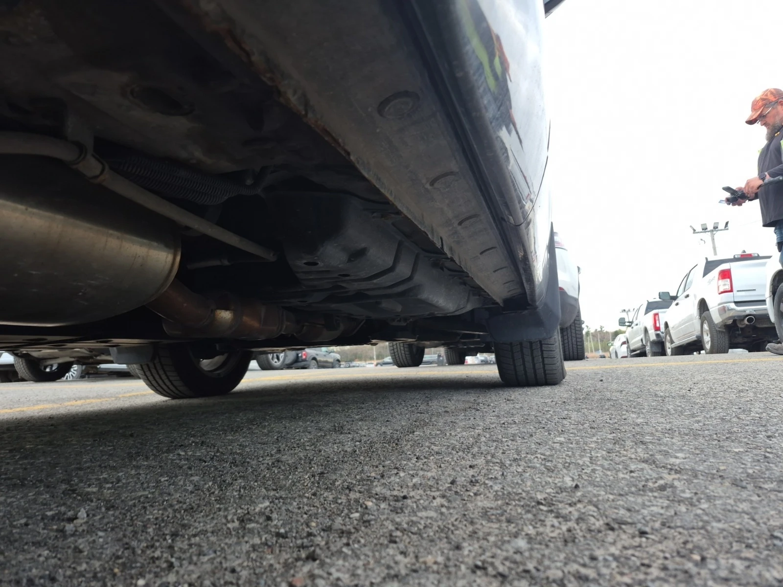 Toyota Highlander HYBRID LIMITED AWD * * CARFAX * * АВТО КРЕДИТ * * , снимка 11 - Автомобили и джипове - 54487959