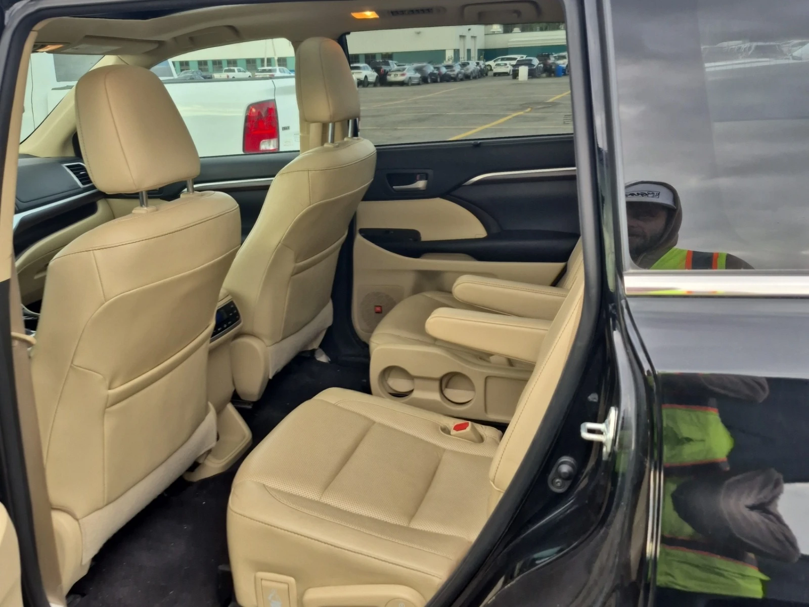 Toyota Highlander HYBRID LIMITED AWD * * CARFAX * * АВТО КРЕДИТ * * , снимка 9 - Автомобили и джипове - 54487959