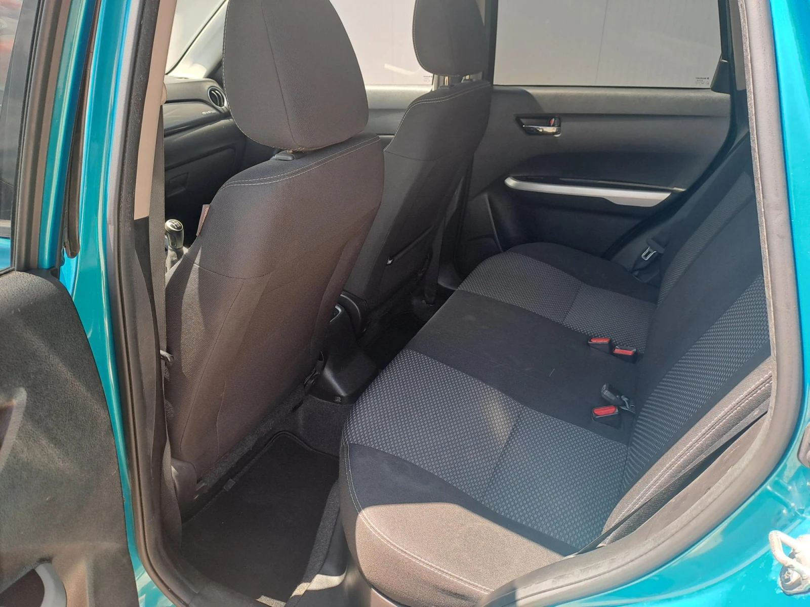 Suzuki Vitara 1.6 GL+ 4X4, снимка 8 - Автомобили и джипове - 54791008