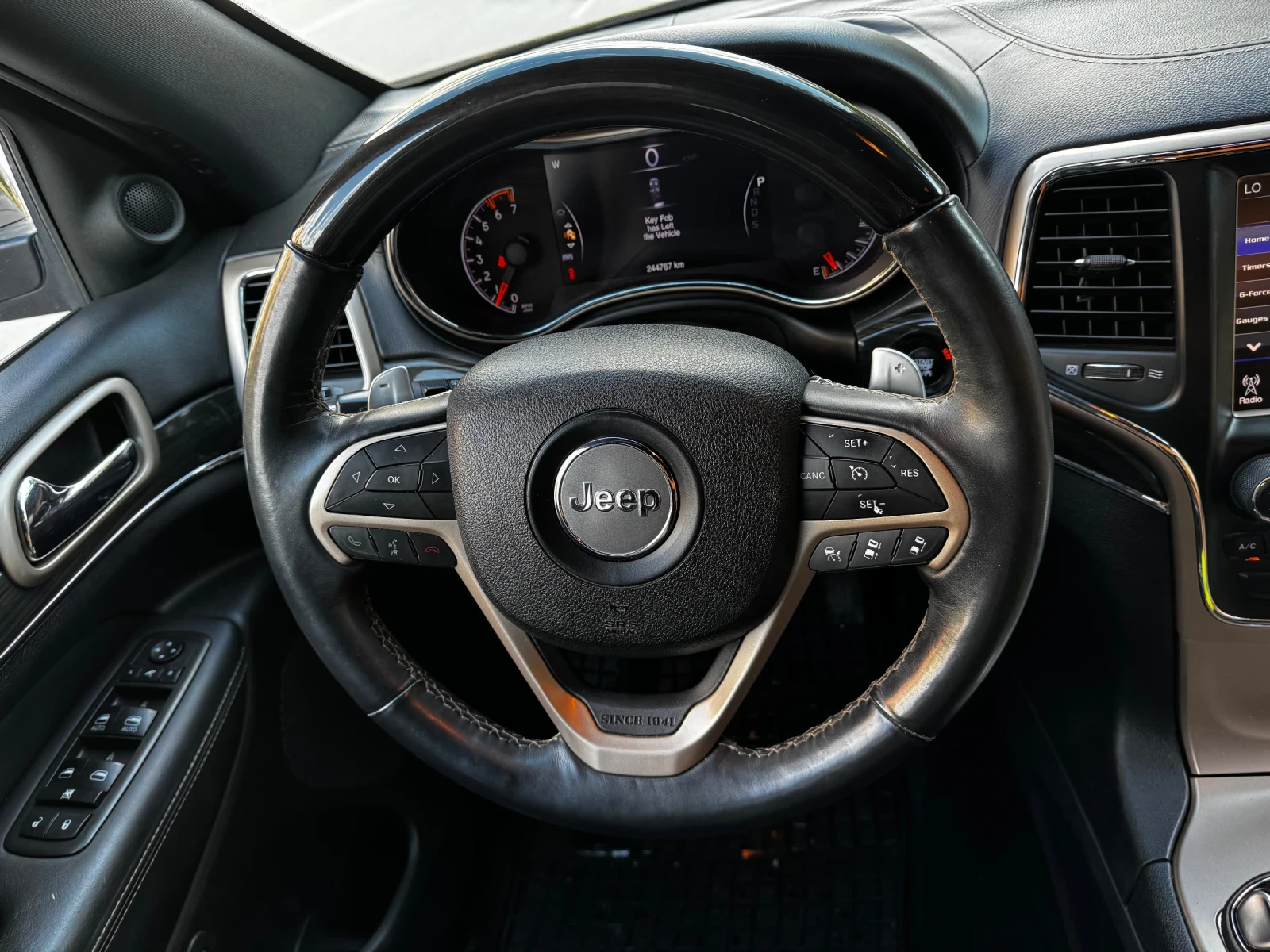Jeep Grand cherokee 5, 7 OVERLAND , снимка 13 - Автомобили и джипове - 55462163