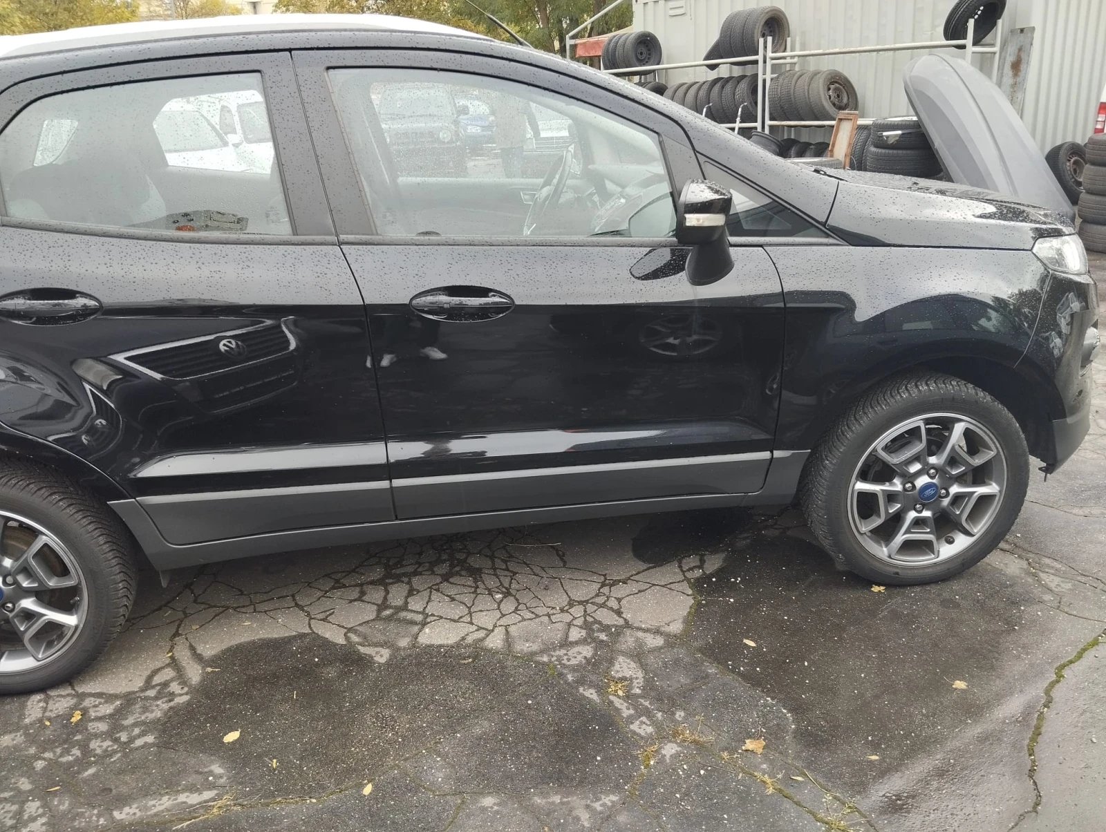 Ford EcoSport 1.0i, снимка 3 - Автомобили и джипове - 55891766
