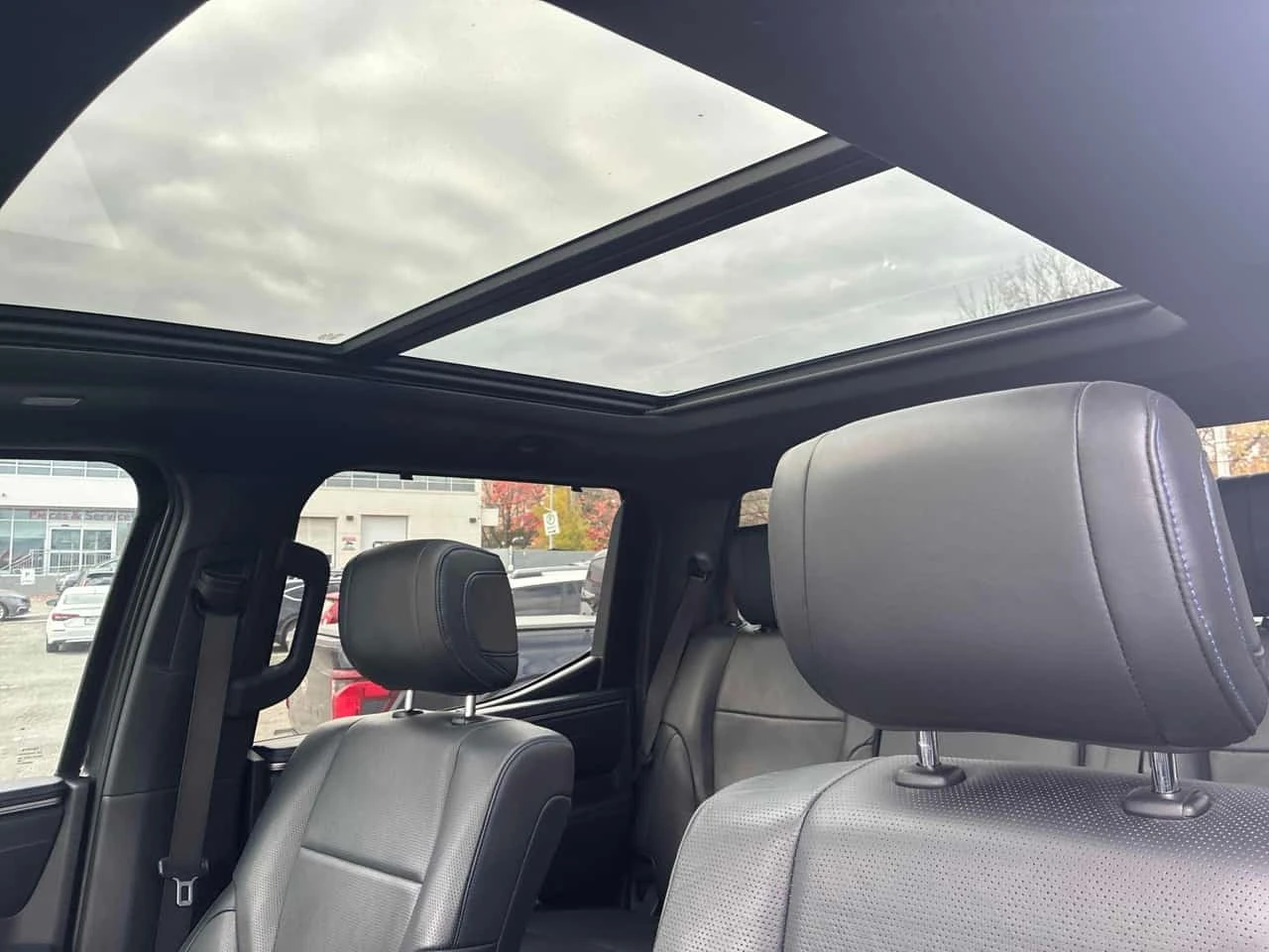 Toyota Tundra Platinum / 360 / Dis / ��������� / Carfax   | Mobile.bg � ����������� 10