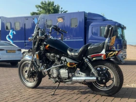     Honda Magna VF 700