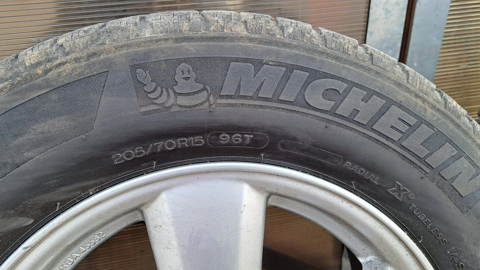    205/70R15 | Mobile.bg   2