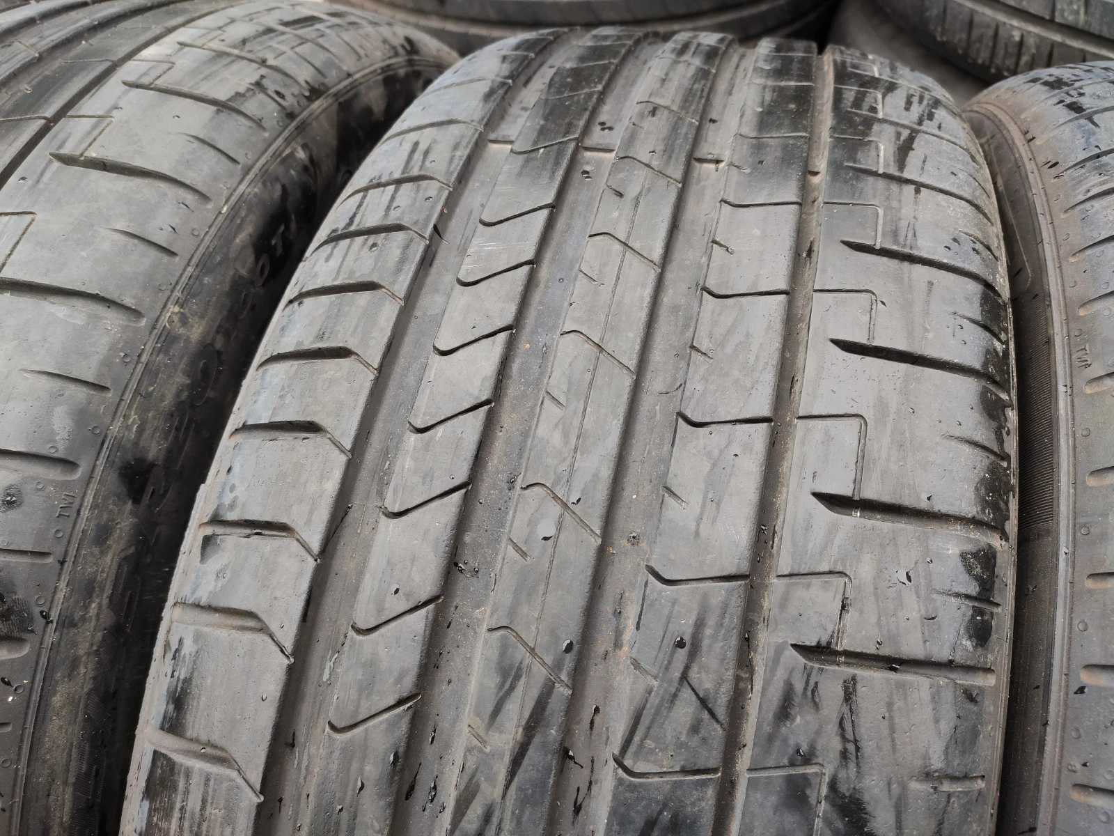  235/45R20 | Mobile.bg   2