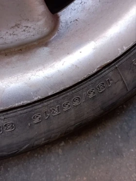 Гуми с джанти Firestone 185/65R15, снимка 3 - Гуми и джанти - 49243321