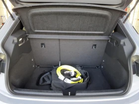 Cupra Born 58kWh LED Navi, снимка 12