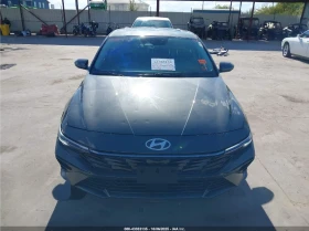 Hyundai Elantra DIGITAL* ПОДГРЕВ* ПАНОРАМА* 9ХИЛ.КМ. - 36900 лв. / 18866.67 € - 30638629 3