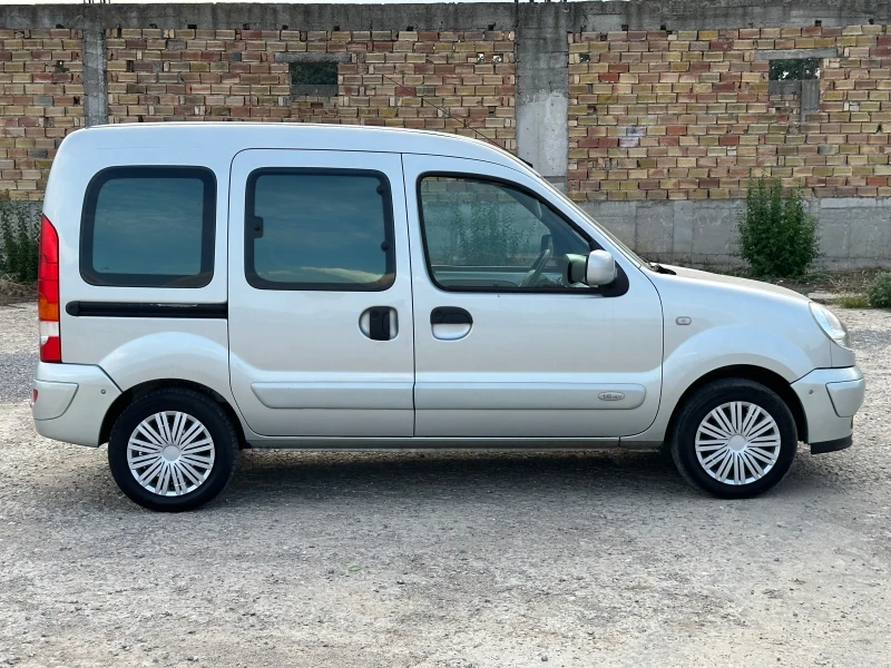 Renault Kangoo 1.6 KLIMA, снимка 5 - Автомобили и джипове - 46930349