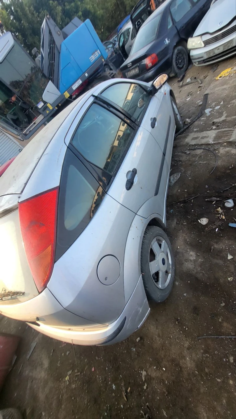 Ford Focus, снимка 4 - Автомобили и джипове - 47125553