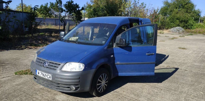 VW Caddy LIFE, снимка 9 - Автомобили и джипове - 47413081