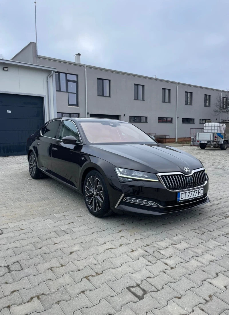 Skoda Superb, снимка 2 - Автомобили и джипове - 48450754