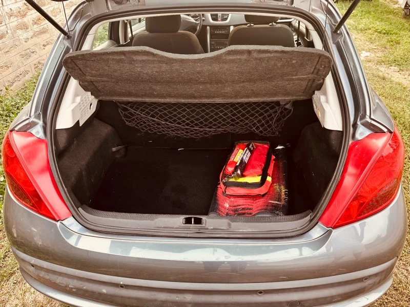 Peugeot 207, снимка 8 - Автомобили и джипове - 51640001