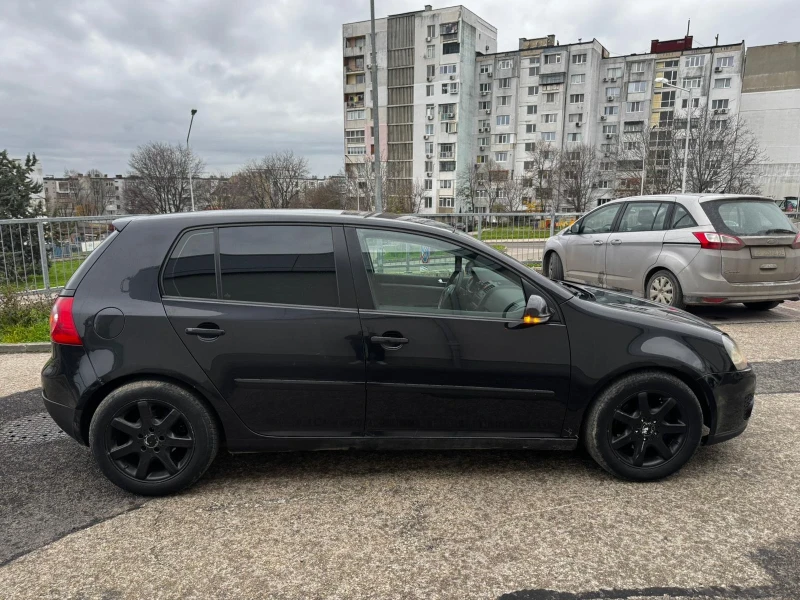 VW Golf 2.0 TDI , снимка 3 - Автомобили и джипове - 52893656