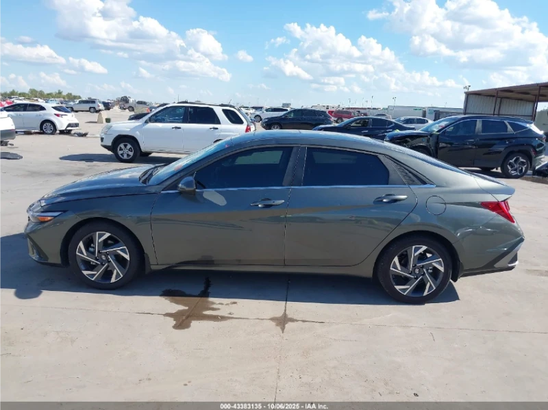 Hyundai Elantra DIGITAL* ПОДГРЕВ* ПАНОРАМА* 9ХИЛ.КМ., снимка 14 - Автомобили и джипове - 52898754